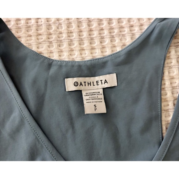 Athleta Spring Forward Pleated Back Tank Top - Picture 4 of 4